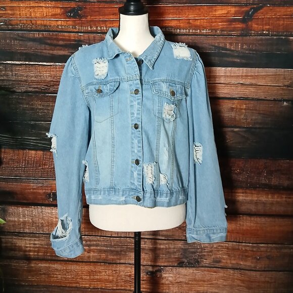 Between Us Jean Jacket 1X Cropped Distressed Ripped Light Wash Denim - Picture 2 of 10
